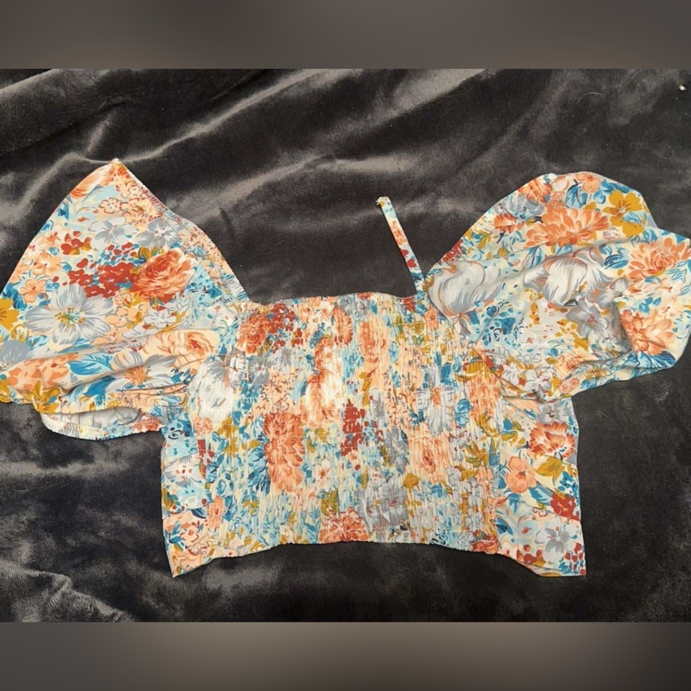 Super cute summer top xs